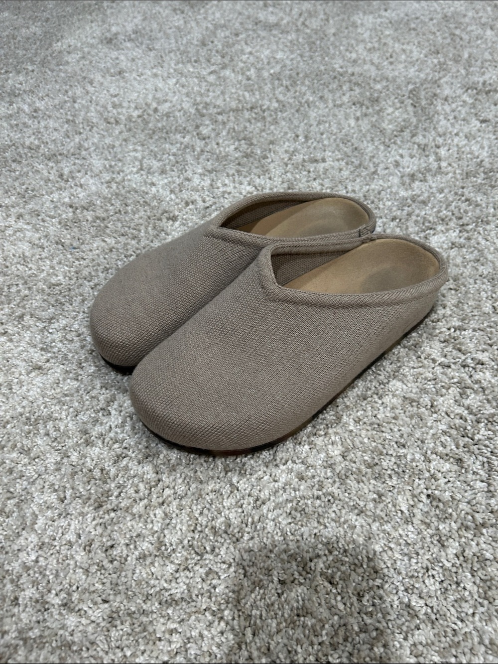 Rothy’s clog